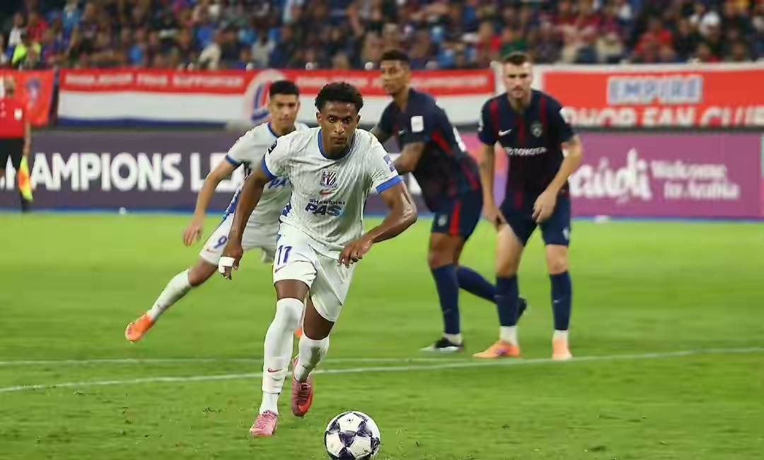 WANBO SPORTS-新疆阿图什杯球赛直播现场