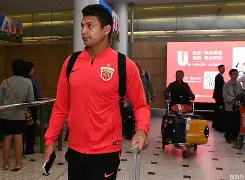 万博manbetx官网-上港主帅佩雷拉哪国人