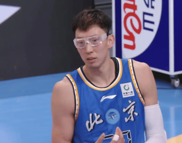 万博体育官方平台-布鲁克林警察